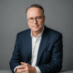 אלי טובלי – בעלים ומדריך הבית שלכם