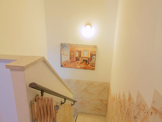 חדר מדרגות 2