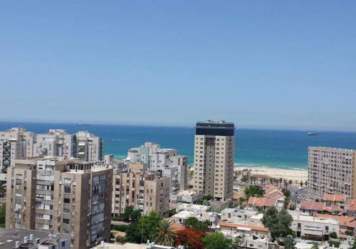 דירת 5 חדרים חדשה מקבלן עם נוף לים דירת 5 חדרים חדשה מקבלן עם נוף לים